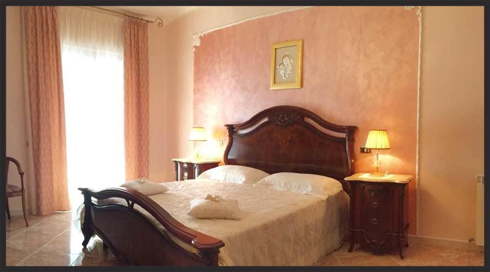 San Nicola dellʼAlto B&B Castello Michelina الغرفة الصورة