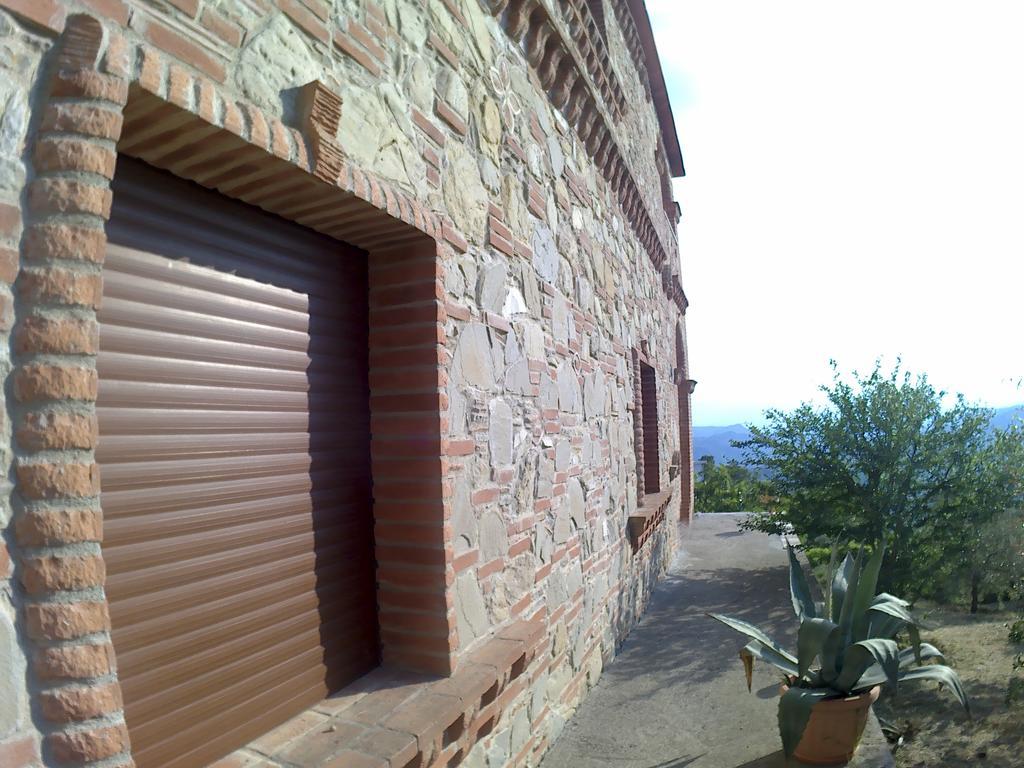 San Nicola dellʼAlto B&B Castello Michelina المظهر الخارجي الصورة